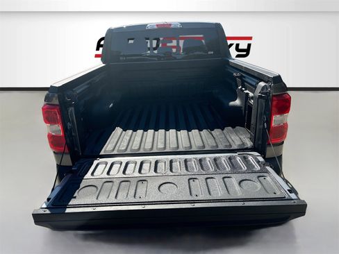 Used 2024 Ford Maverick Lariat image 26