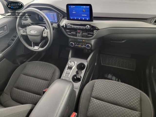 Certified 2024 Ford Escape Active AWD/4WD image 33