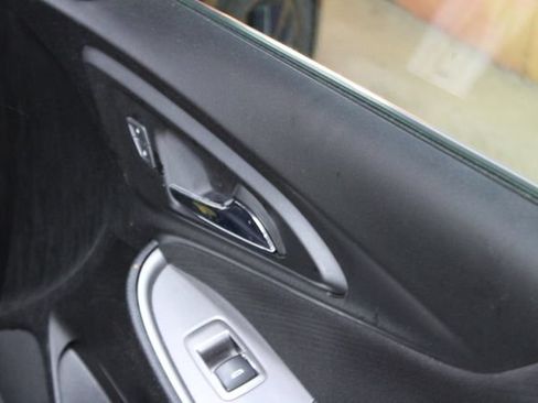Used 2022 Chevrolet Malibu LT w/ Redline Edition FWD image 11