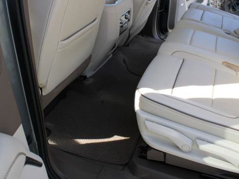 Used 2021 GMC Yukon XL Denali w/ Denali Ultimate Package image 31