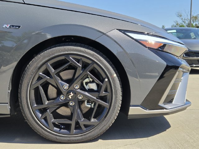 New 2026 Hyundai Elantra N Line FWD image 10