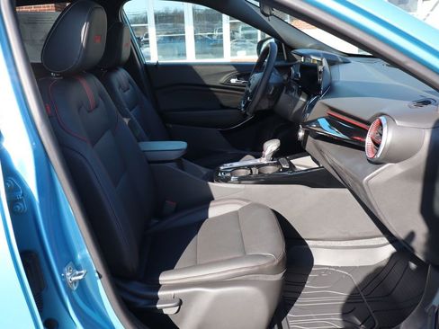 New 2026 Chevrolet Trax RS w/ Sunroof Package image 40