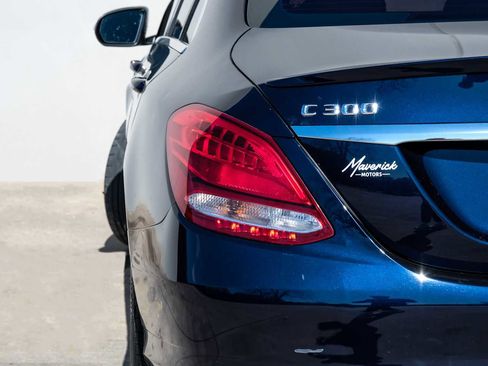Used 2016 Mercedes-Benz C 300 4MATIC Sedan image 47