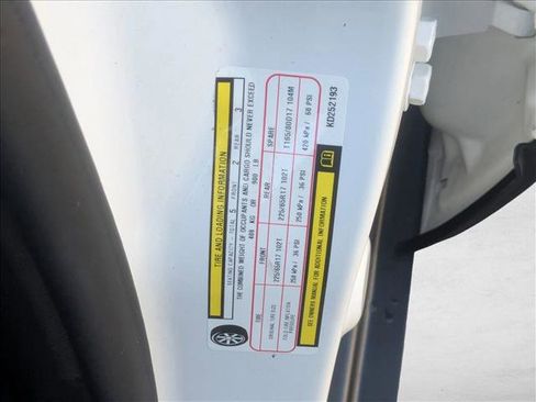 Used 2019 Jeep Cherokee Latitude Plus w/ Cold Weather Group image 24