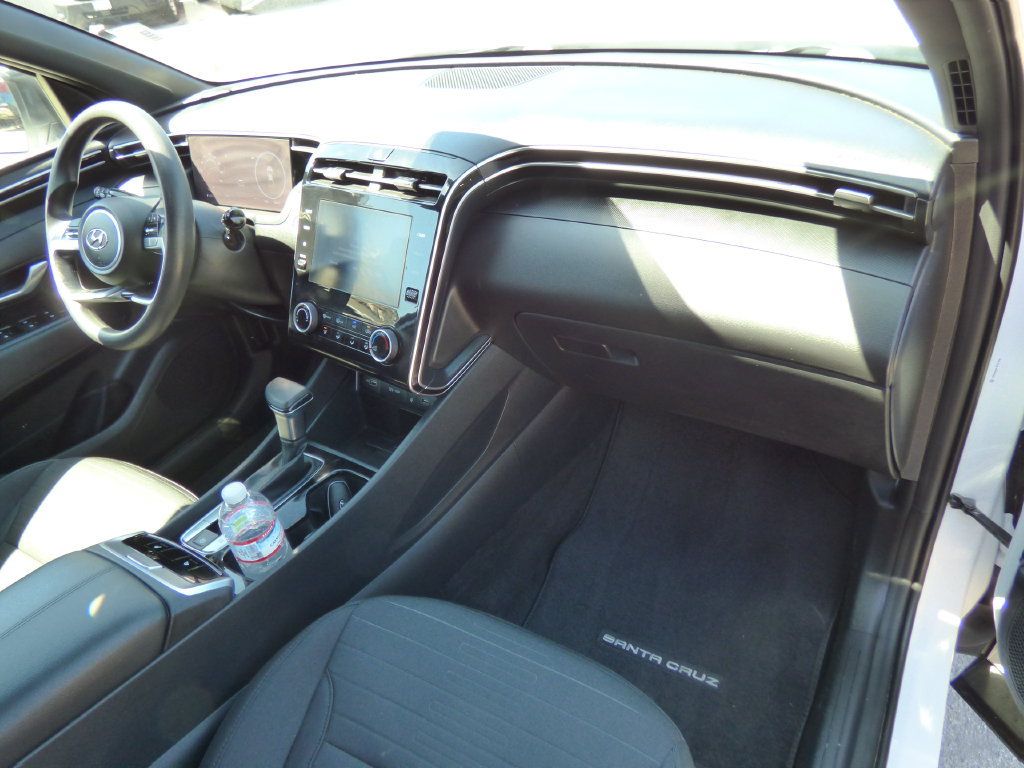 Used 2022 Hyundai Santa Cruz SEL w/ Activity Package FWD image 13
