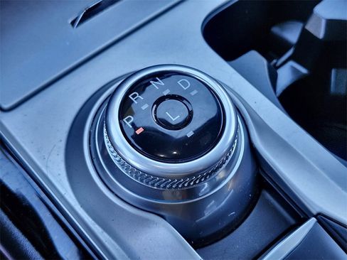 Certified 2022 Ford Explorer ST-Line w/ Class IV Trailer Tow Package image 29