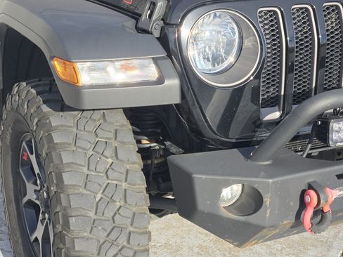 Used 2018 Jeep Wrangler Unlimited Rubicon image 9