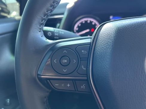 Used 2024 Toyota Camry SE w/ Convenience Package image 16