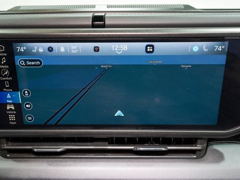 Used 2024 Jeep Wrangler High Altitude image 17