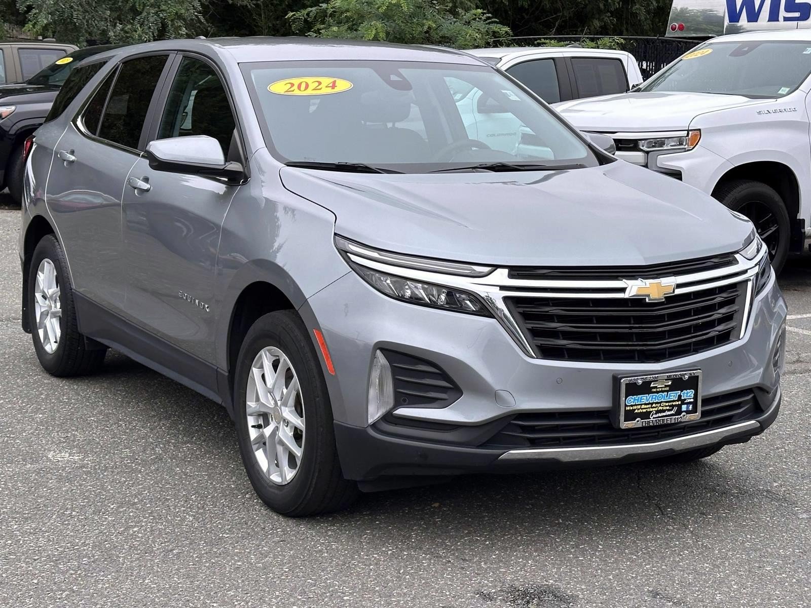 Used 2024 Chevrolet Equinox LT AWD/4WD image 5