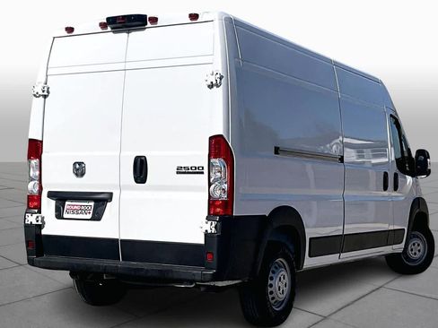 Used 2024 RAM ProMaster 2500 w/ Premium Convenience Group image 13