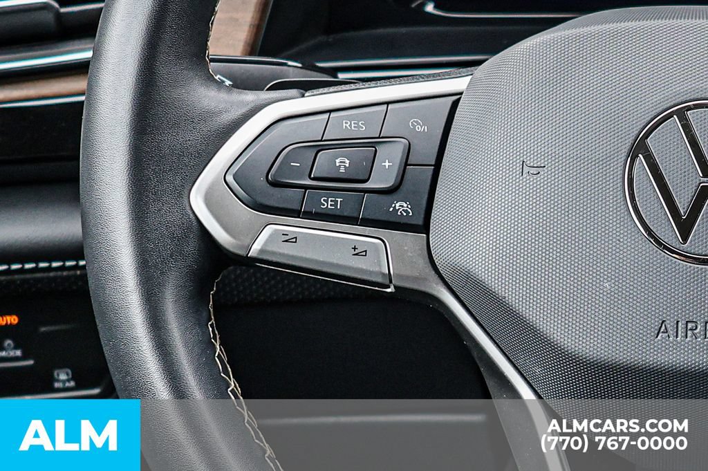 Used 2024 Volkswagen Atlas SE FWD image 35