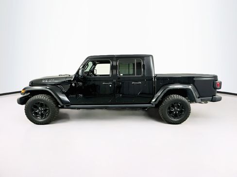 Used 2023 Jeep Gladiator Sport AWD/4WD image 8