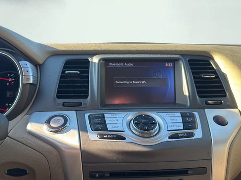 Used 2014 Nissan Murano SV w/ Value Package AWD/4WD image 16