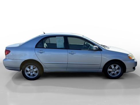 Used 2007 Toyota Corolla FWD image 6