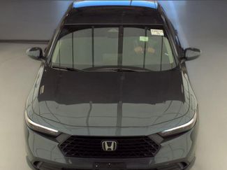 Used 2025 Honda Accord LX video 3