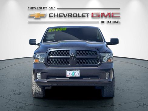 Used 2016 RAM 1500 Express AWD/4WD image 8
