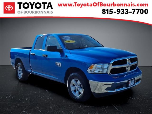 Used 2024 RAM 1500 Classic SLT AWD/4WD image 1