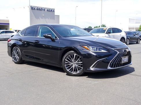 Used 2024 Lexus ES 350 w/ Premium Package FWD image 5