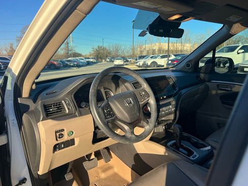 Used 2019 Honda Pilot EX-L image 25