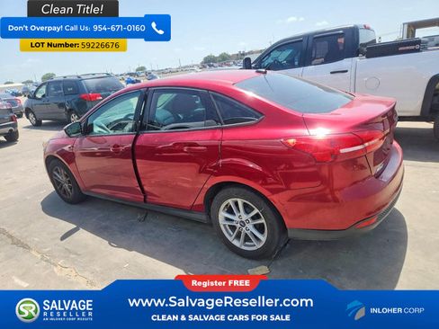 Used 2017 Ford Focus SE FWD image 3