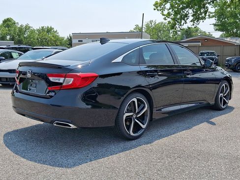 Used 2021 Honda Accord Sport image 5
