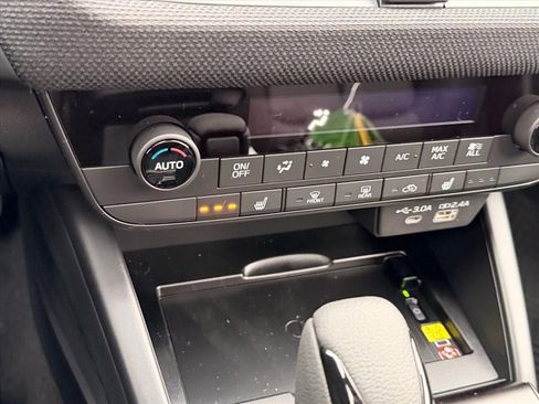 New 2026 Subaru Outback Premium AWD/4WD image 18