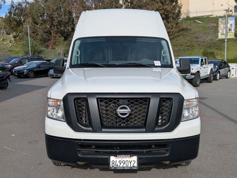 Used 2020 Nissan NV 2500 SV image 13