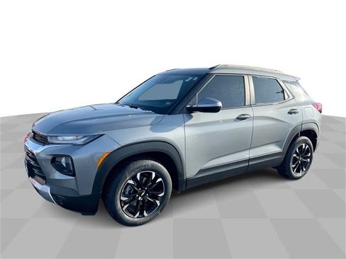 Certified 2023 Chevrolet TrailBlazer LT image 1
