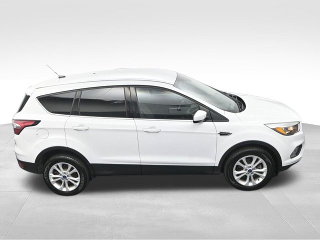 Used 2017 Ford Escape SE AWD/4WD image 17