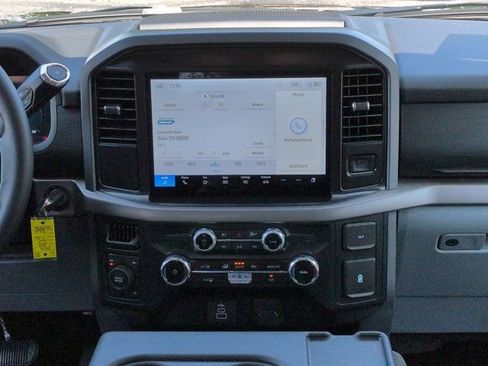 Used 2025 Ford F150 XLT w/ Equipment Group 301A Standard AWD/4WD image 17