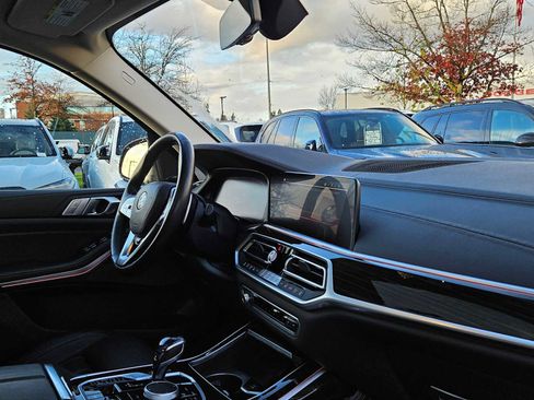 Used 2020 BMW X7 xDrive40i w/ Premium Package image 12