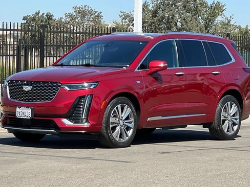 Used 2020 Cadillac XT6 Premium Luxury w/ Platinum Package AWD/4WD image 10