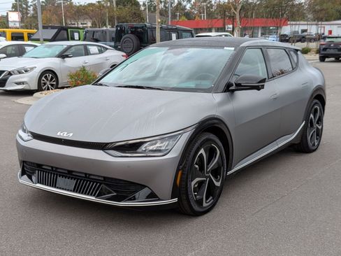 Used 2022 Kia EV6 GT-Line w/ First Edition Package image 7