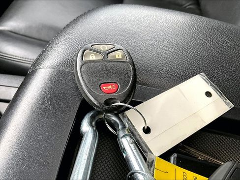 Used 2014 GMC Sierra 2500 SLT w/ SLT Convenience Package image 11