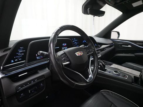 Used 2023 Cadillac Escalade Sport image 8