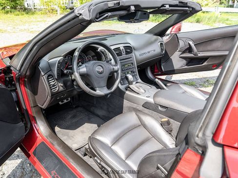 Used 2007 Chevrolet Corvette Coupe w/ Preferred Equipment Group RWD image 69