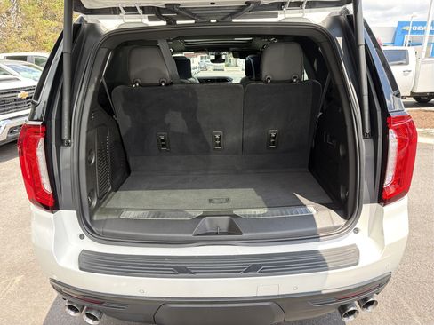 Used 2021 GMC Yukon Denali w/ Denali Ultimate Package AWD/4WD image 34