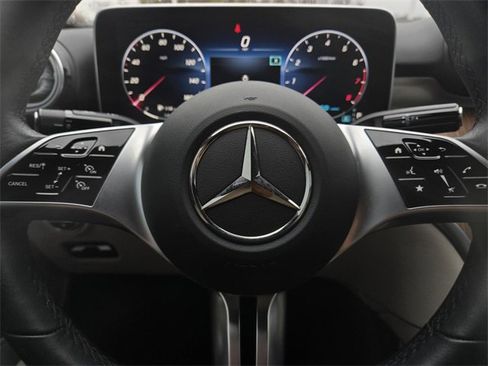 Used 2022 Mercedes-Benz C 300 C 300 image 26