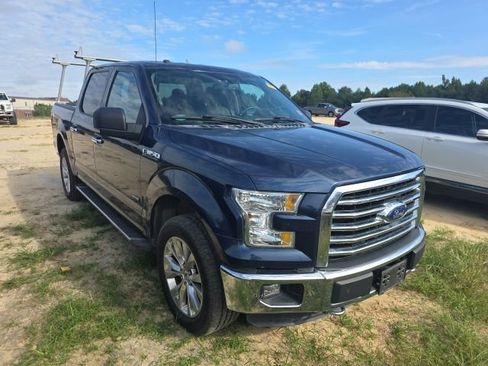Used 2015 Ford F150 XLT w/ Equipment Group 302A Luxury AWD/4WD image 2