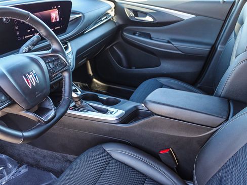 Used 2024 Buick Envista Preferred w/ Convenience I Package image 18