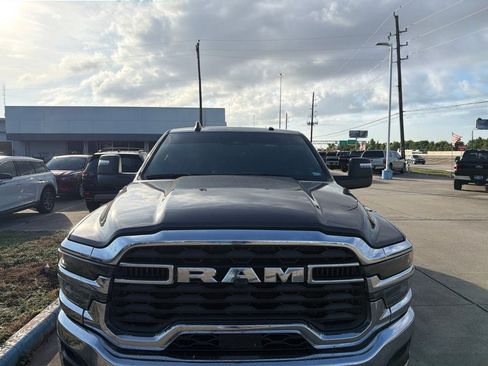 Used 2026 RAM 3500 Big Horn AWD/4WD image 5