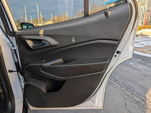 Used 2024 Chevrolet Trax LT w/ Driver Confidence Package image 18