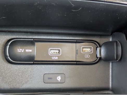 Certified 2021 Kia Telluride SX w/ Towing Package image 32