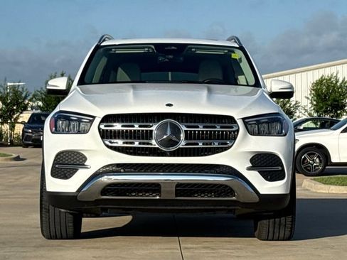 Used 2025 Mercedes-Benz GLE 350 4MATIC image 2