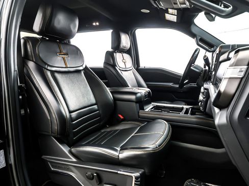 Used 2023 Ford F250 Platinum image 8