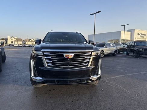 Certified 2021 Cadillac Escalade ESV Premium Luxury Platinum image 5