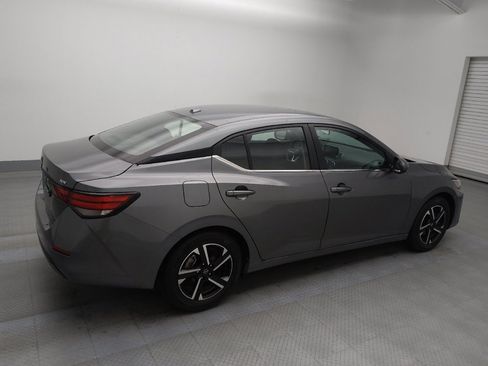 Used 2024 Nissan Sentra SV image 10