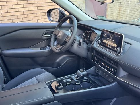 New 2026 Nissan Rogue SV AWD/4WD image 13