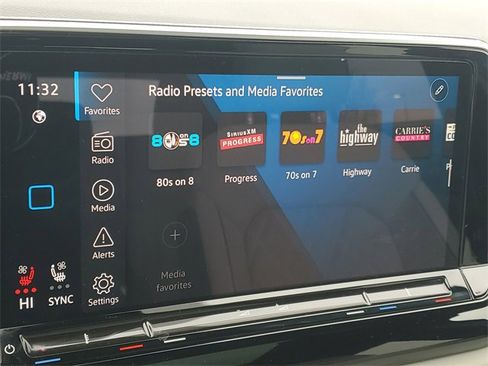 Used 2024 Volkswagen Atlas Cross Sport SEL Premium R-Line image 25